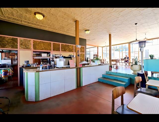 518M² BUILDING FOR SALE IN BRIXTON